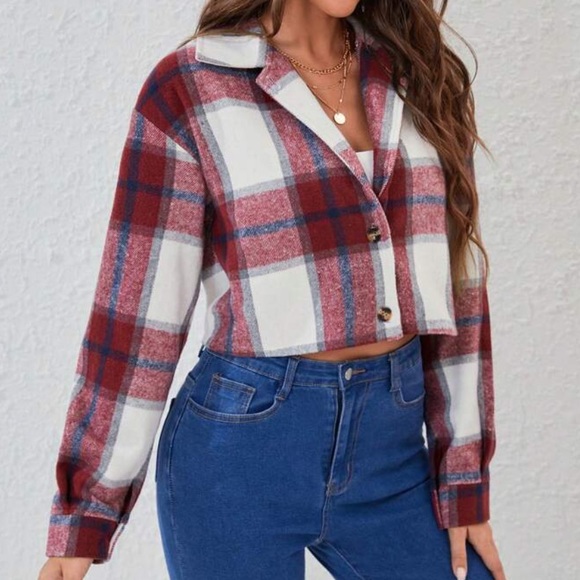 New plaid flannel button down top or jacket - Picture 7 of 7